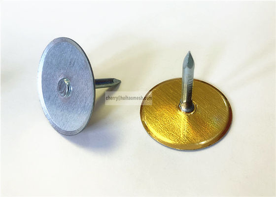 сварщик стержня CD полукруглой головки 2.7mm прикалывает гальванизированную сталь для того чтобы обеспечить изоляцию на поверхности металла